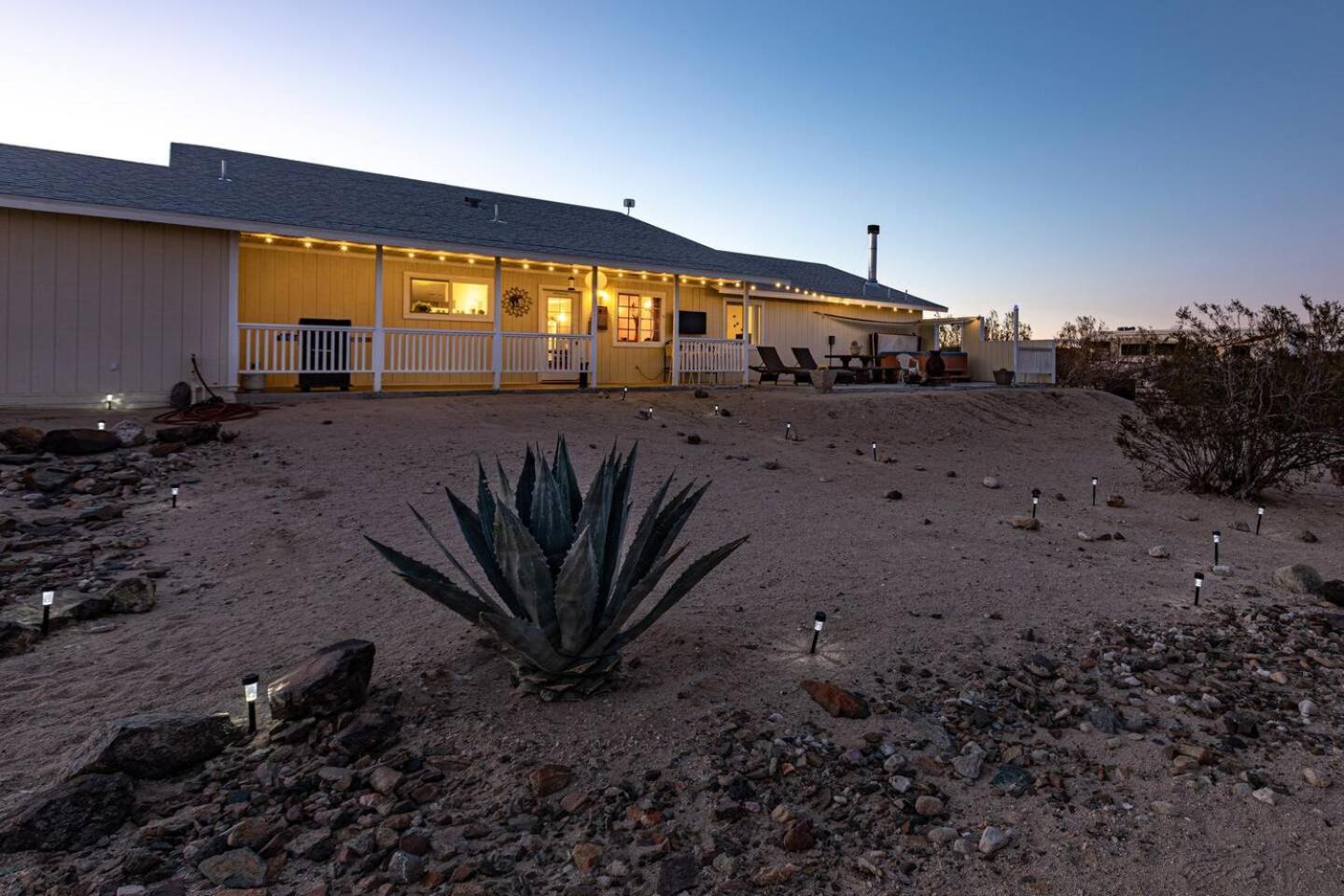 The Ranger Station - Fun Filled Outdoor Oasis! Villa Joshua Tree Ngoại thất bức ảnh